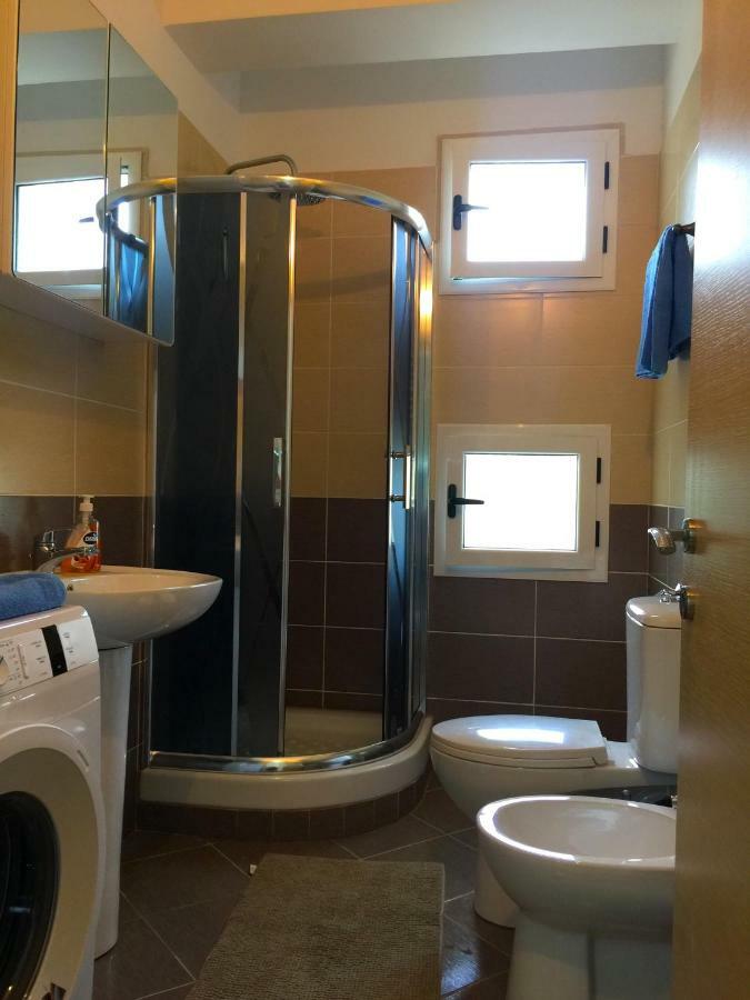 Madernas Bernad Apartment Orikum Εξωτερικό φωτογραφία